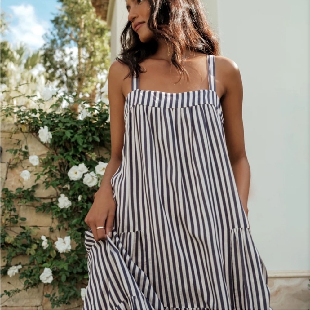 Like new Jenni Kayne striped sun dress